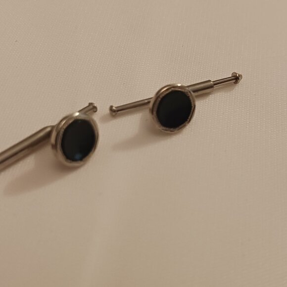 Pair of Vintage Belais 14K White Gold Shirt Studs with Onyx Centers - Picture 2 of 11